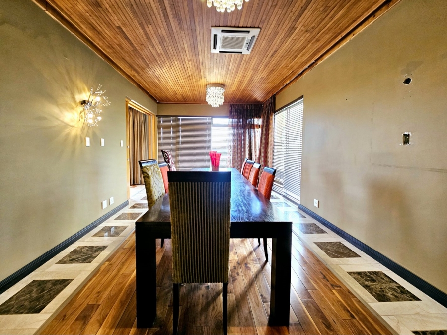 8 Bedroom Property for Sale in Waverley Free State